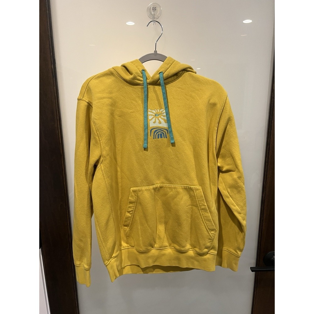 Nike Sportswear Club Men's Small Fleece Hoodie in a yellow w graphics